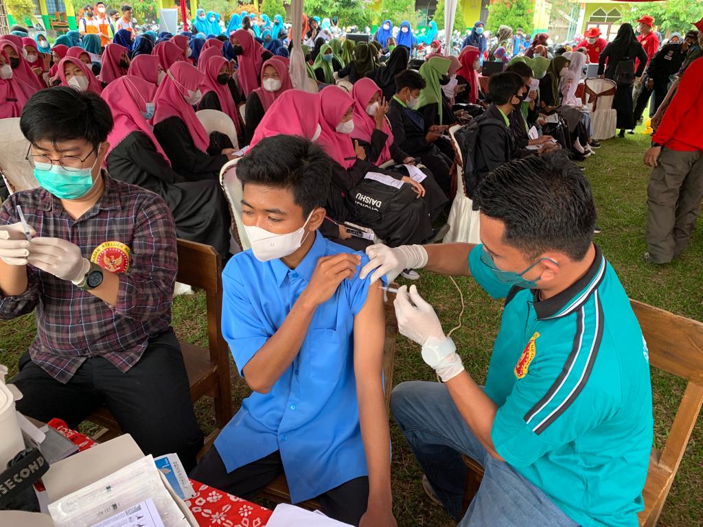 Binda Lampung Menuntaskan Vaksinasi Dosis Kedua Untuk Kabupaten Lampung Tengah