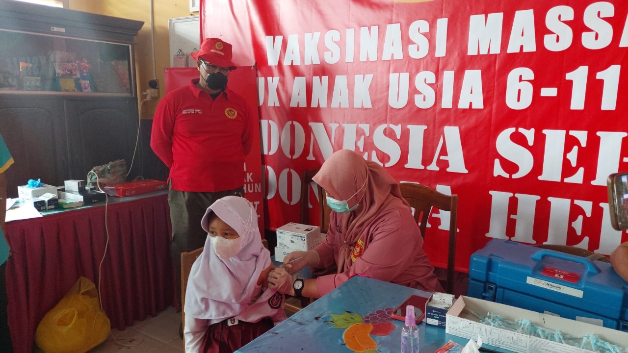 BIN Daerah Lampung Perdana Melaksanakan Vaksinasi Untuk Anak Usia 6-11 Tahun di Provinsi Lampung