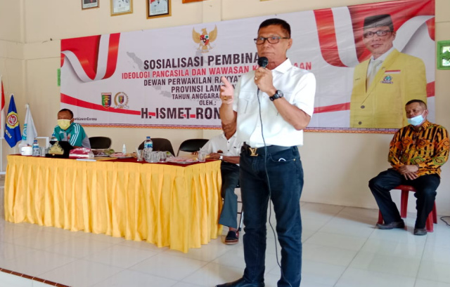 Ismet Roni Ajak Masyarakat Beri Pendidikan Pancasila kepada Generasi Muda