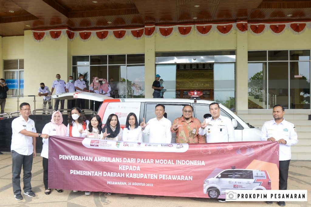 PESAWARAN TERIMA BANTUAN AMBULANS DARI PASAR MODAL INDONESIA UNTUK MENGOPTIMALKAN LAYANAN KESEHATAN