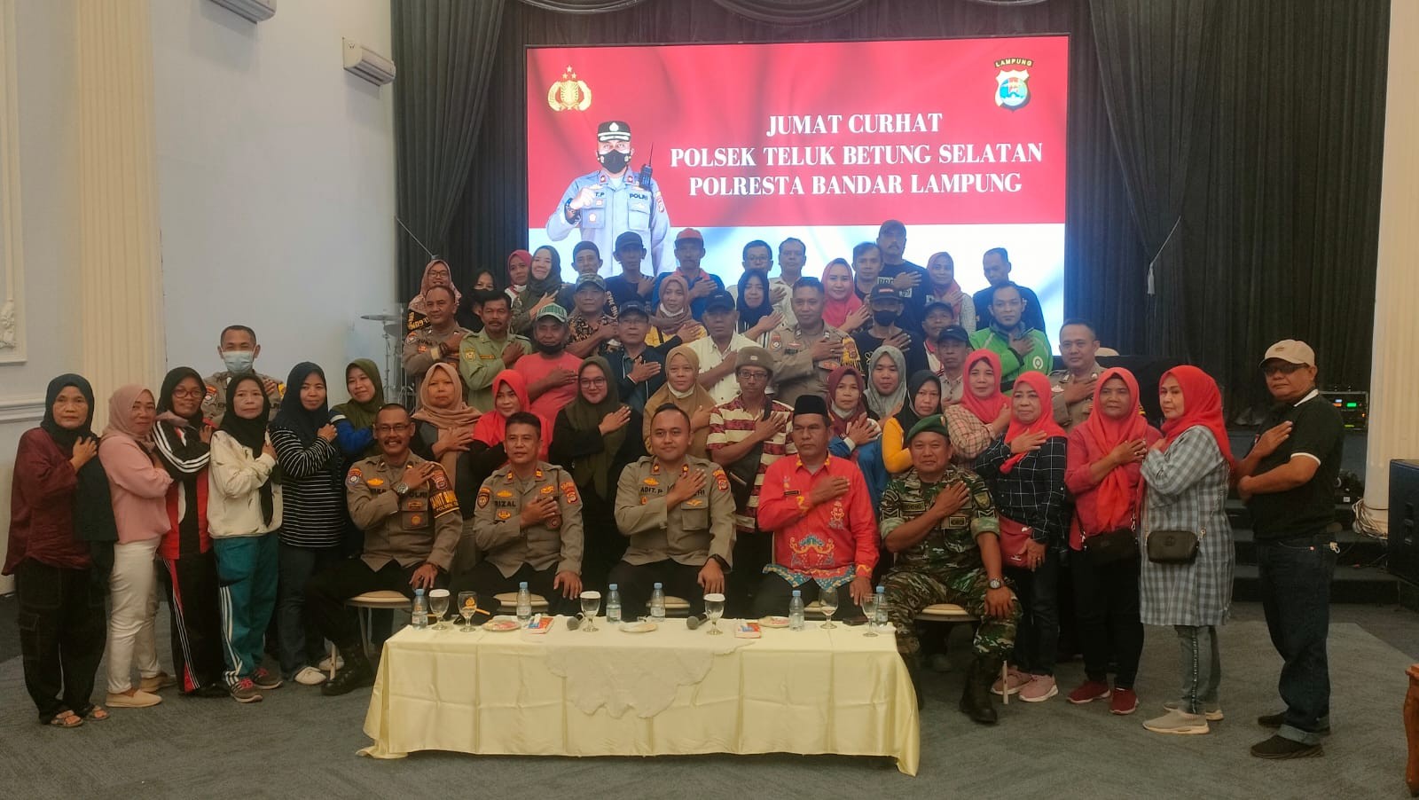 Jumat Curhat Polsek TBS Di Kelurahan Pesawahan