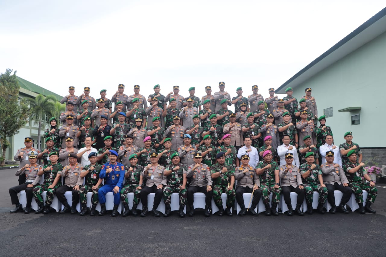 Perkuat Sinegitas TNI-POLRI , KOREM 043/Gatam Gelar Acara Rapim TNI-POLRI th 2023 di Provinsi Lampung