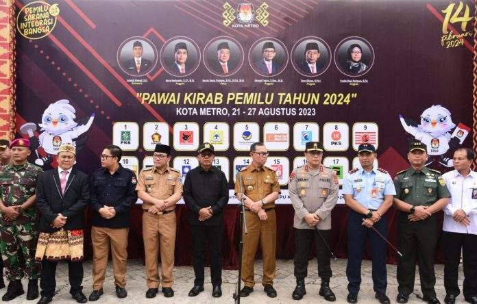 Mingrum Gumay Menghadiri Kirab Pemilu Tahun 2024