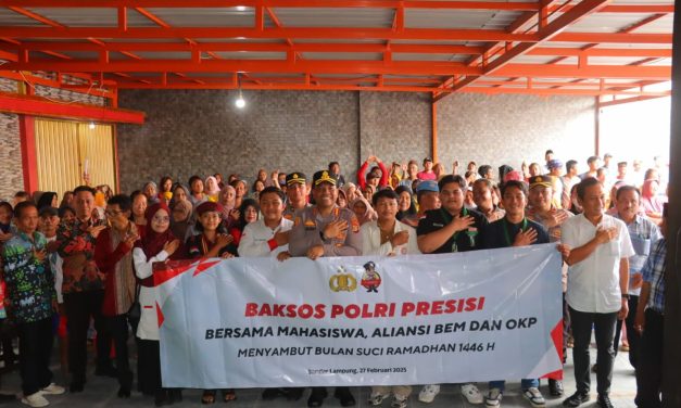 Baksos Presisi Sambut Ramadhan, Polresta Bandar Lampung Gandeng Mahasiswa-OKP Bagikan Ratusan Paket Sembako