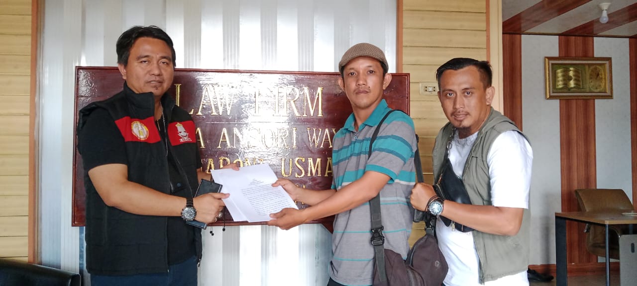 Berencana Laporkan YDS, Pimred Pers.News Konsul ke Pengacara Gindha Ansori Wayka
