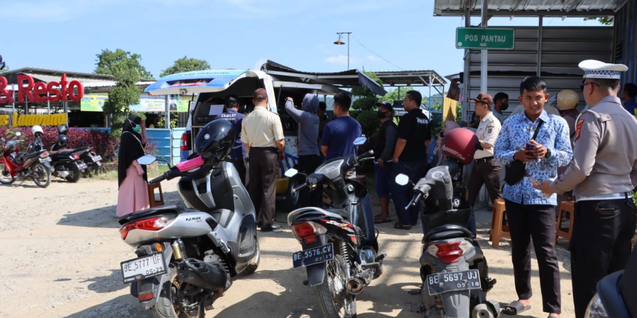 Polres Pringsewu Gelar Razia Kendaraan Bertajuk #BayarPajakCariRazia, Warga Antusias Manfaatkan Layanan