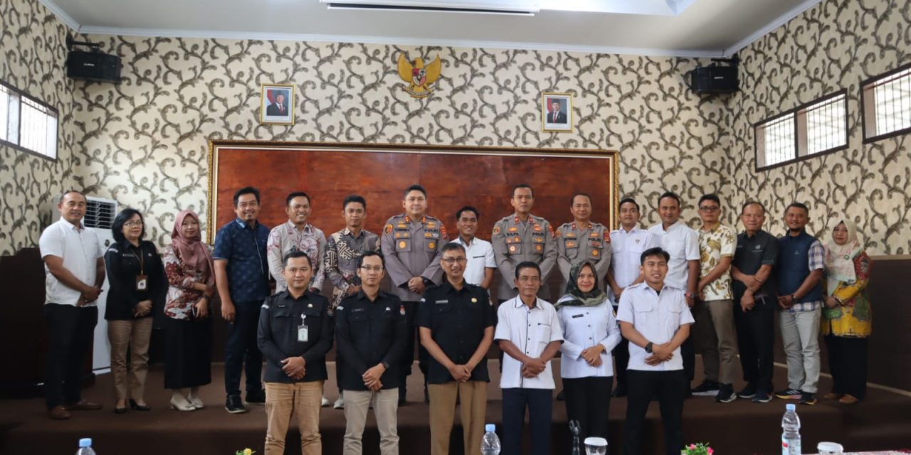 Audensi KPU dan Bawaslu Bersama Kapolres Lampung Selatan di Aula GWL Polres Lampung Selatan