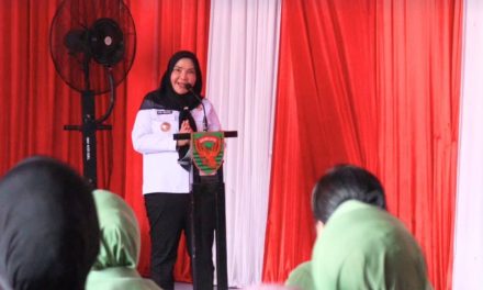 Walikota Bandar Lampung, Hj. Eva Dwiana Melakukan Peletakan Batu Pertama Untuk Revitalisasi atau Rehabilitasi Pasar Koga