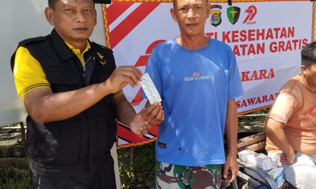 Polres Pesawaran Gelar Pengobatan Gratis bagi Supir Angkot dalam Rangka Hari Bhayangkara ke-79