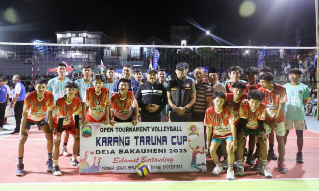 Turnamen Voli Karang Taruna Cup Bakauheni Resmi Dibuka! Wabup Syaiful Dorong Olahraga Jadi Wadah Bina Mental Anak Muda!