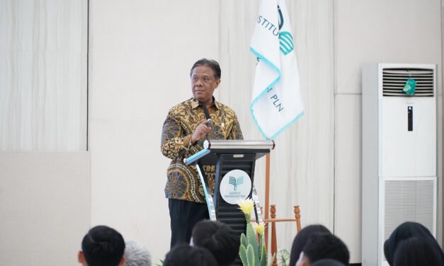 109 Mahasiswa ITPLN Resmi Bergabung dalam Program Ikatan Kerja PLN