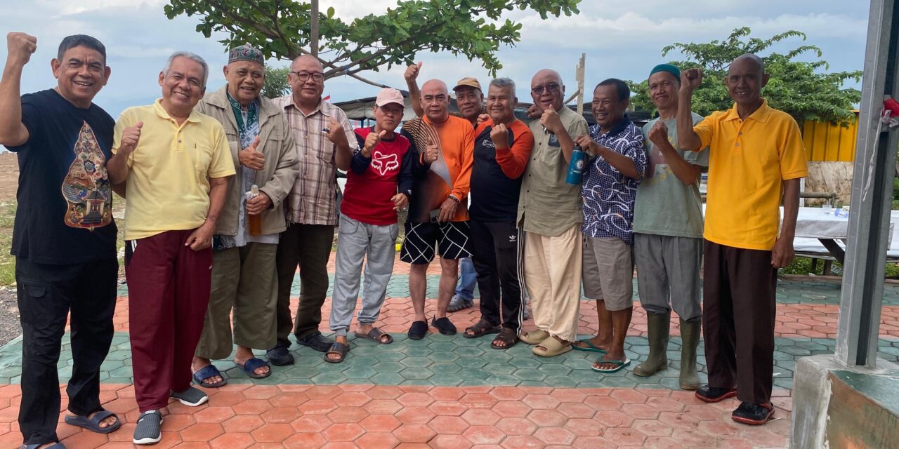 KORAL LAMPUNG BERSAMA FORHALIMAS 38, JUMAT BERKAH DAN RESMIKAN TANGGA COR DI PANTAI KUNYIT