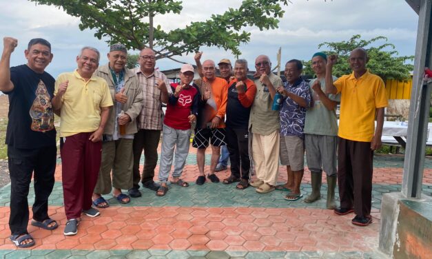KORAL LAMPUNG BERSAMA FORHALIMAS 38, JUMAT BERKAH DAN RESMIKAN TANGGA COR DI PANTAI KUNYIT