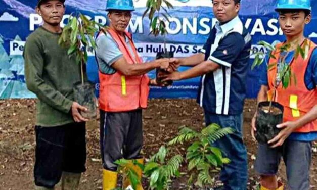 Jaga Kualitas Air Mineral, AQUA Terapkan Produksi Higienis dan Konservasi Air Berkelanjutan di Kabupaten Tanggamus