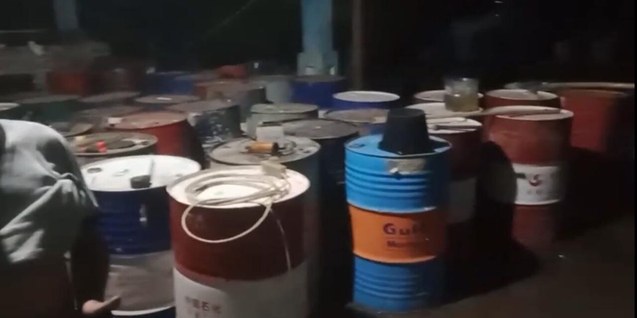 Diduga Kebal Hukum, Penimbunan BBM Subsidi dan Bahan Kimia di Dua Titik Pulo Ampel dan Merak Milik Bos Gabeh