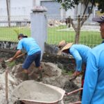 Permudah Akses Masyarakat dengan Perbaiki Jalan, Lapas Kotaagung Laksanakan ‘Korve’ 