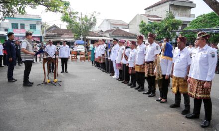 Dilantik di Tengah Pasar, Bupati Egi Ingatkan Pejabat soal Realitas Pengabdian