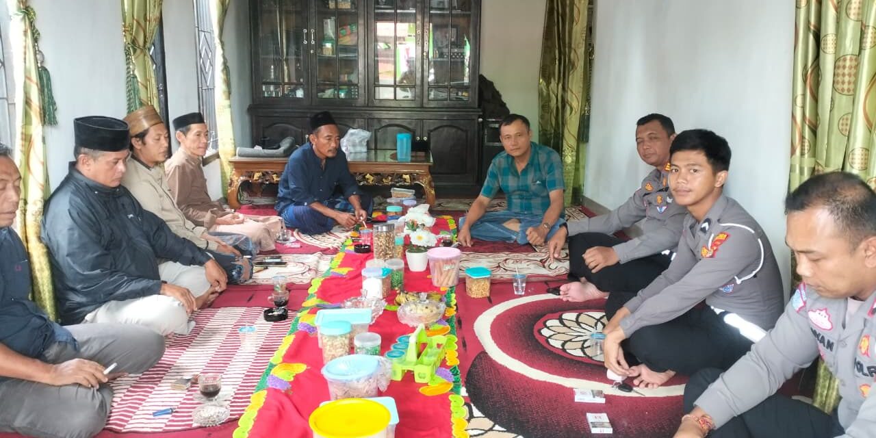 Kasat Lantas Polres Tanggamus Jalin Silaturahmi Idul Fitri Dengan Mirza S.E