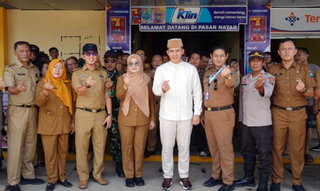 Blusukan ke Pasar Natar, Bupati Egi Cek Harga Sembako Jelang Lebaran, Pedagang: Masih Stabil