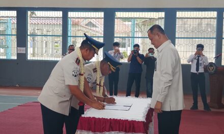 Pisah Sambut Kalapas Kotaagung: Andi Gunawan Serahkan Tongkat Komando kepada Ruh Harijadi, Ujian Tegas Integritas Dimulai
