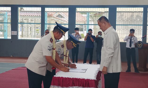 Pisah Sambut Kalapas Kotaagung: Andi Gunawan Serahkan Tongkat Komando kepada Ruh Harijadi, Ujian Tegas Integritas Dimulai