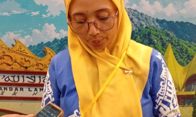 Seminar Nasional Perlebahan 2026 di Unila, Kaji Potensi Lebah sebagai Penyerbuk Pada Kelapa Sawit Berkelanjutan