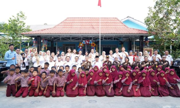 Kajati Lampung dampingi Bupati Tanggamus Turun Langsung Kawal dan Sukseskan Program Makan Bergizi Gratis di Kabupaten Tanggamus