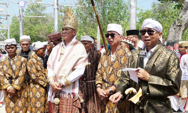Turun Mandei Begawi Festival 2026, Pangdam XXI/RI Resmi Jadi Keluarga Adat Lampung