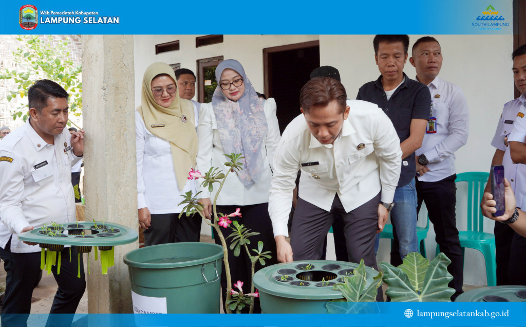 Teras HELAU Jadi Langkah Baru Pengentasan Kemiskinan, Bupati Egi Dorong Ketahanan Pangan dan Ekonomi Sirkular dari Pekarangan Warga