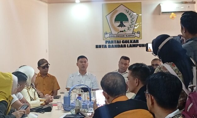 Pelantikan DPD II Golkar Bandar Lampung Simpang Siur, Rycko Menoza Minta Kepengurusan Segera Diperjelas