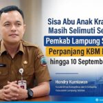 Sisa Abu Anak Krakatau Masih Selimuti Sekolah, KBM Daring Lampung Selatan Diperpanjang hingga 10 September